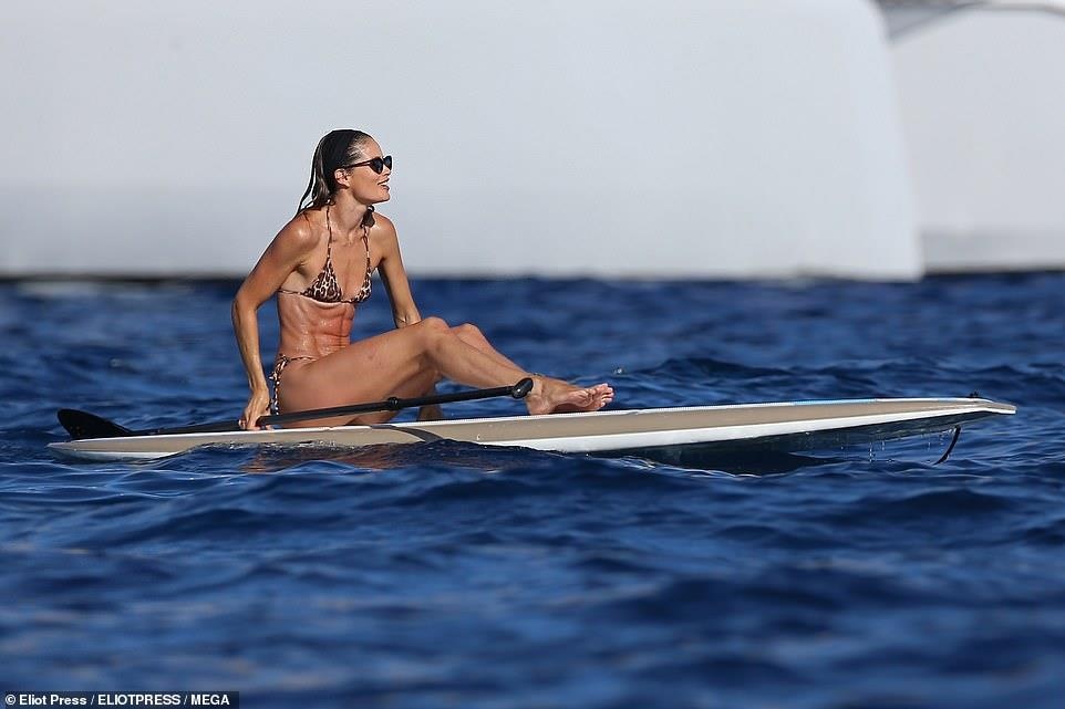 voc dang sieu mau Doutzen Kroes anh 11