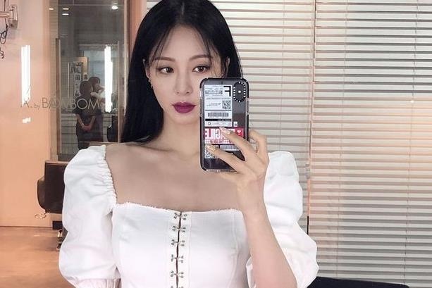 Sac voc cua kieu nu Han Quoc Han Ye Seul o tuoi U40 hinh anh