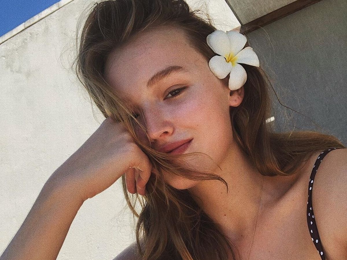 ban gai moi cua Liam Hemsworth anh 2