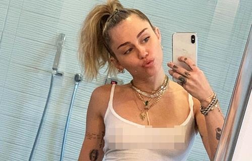 Miley Cyrus dien ao mong, ho henh vong mot hinh anh