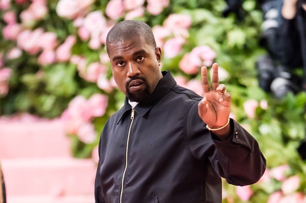 Kayne West yêu cầu cộng sự, sex trước hôn nhân ảnh 1 Kayne West yeu cau cong su, sex truoc hon nhan anh 1