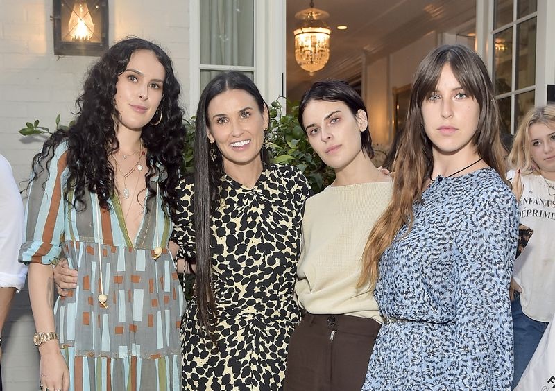 Minh tinh Hollywood, Demi Moore, minh tinh bị từ mặt ảnh 2 Minh tinh Hollywood, Demi Moore, minh tinh bi tu mat anh 2