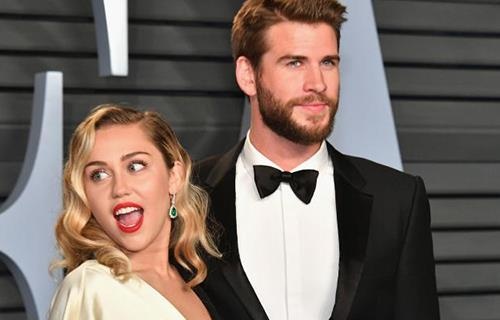 Vo Chris Hemsworth che Miley Cyrus khong xung voi Liam hinh anh