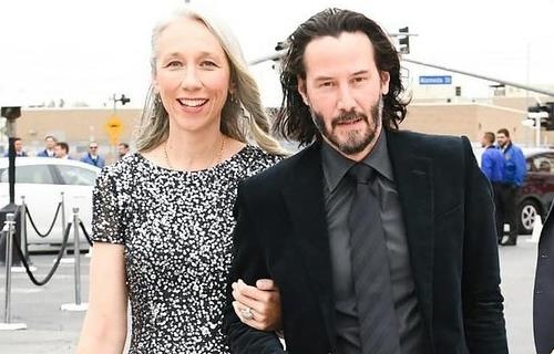 Keanu Reeves sap don den song chung voi ban gai hinh anh