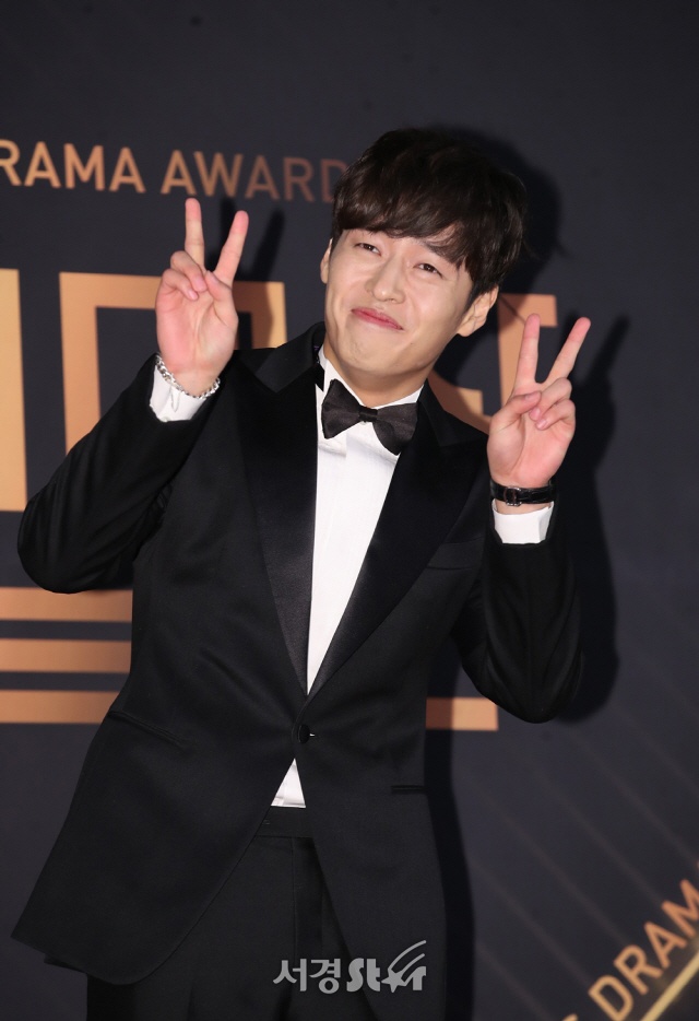 my nhan Han goi cam tren tham do anh 14