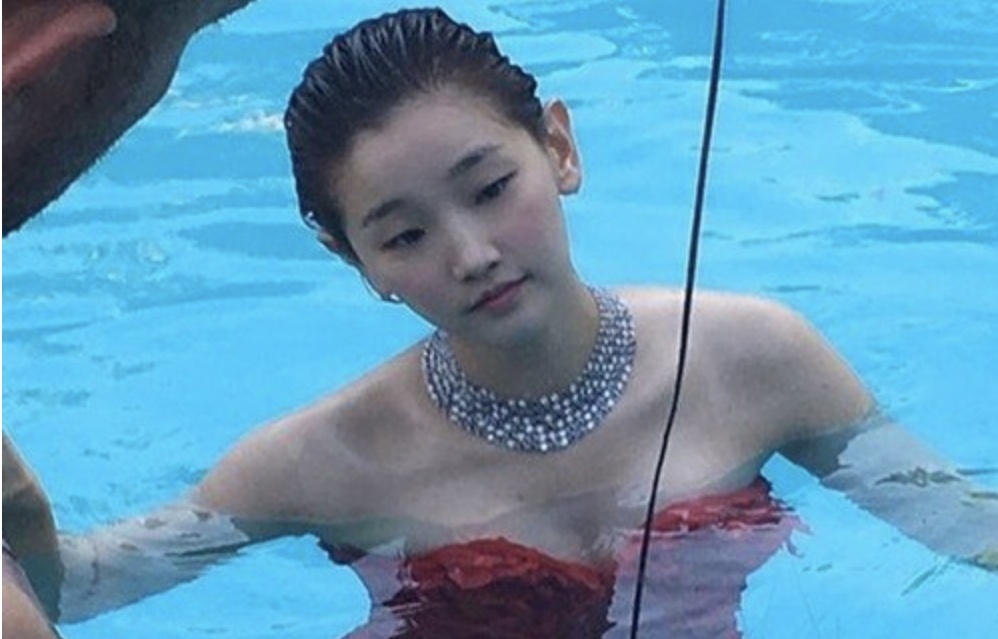 Anh hau truong cua sao nu 'Ky sinh trung' lot top tim kiem o Han hinh anh