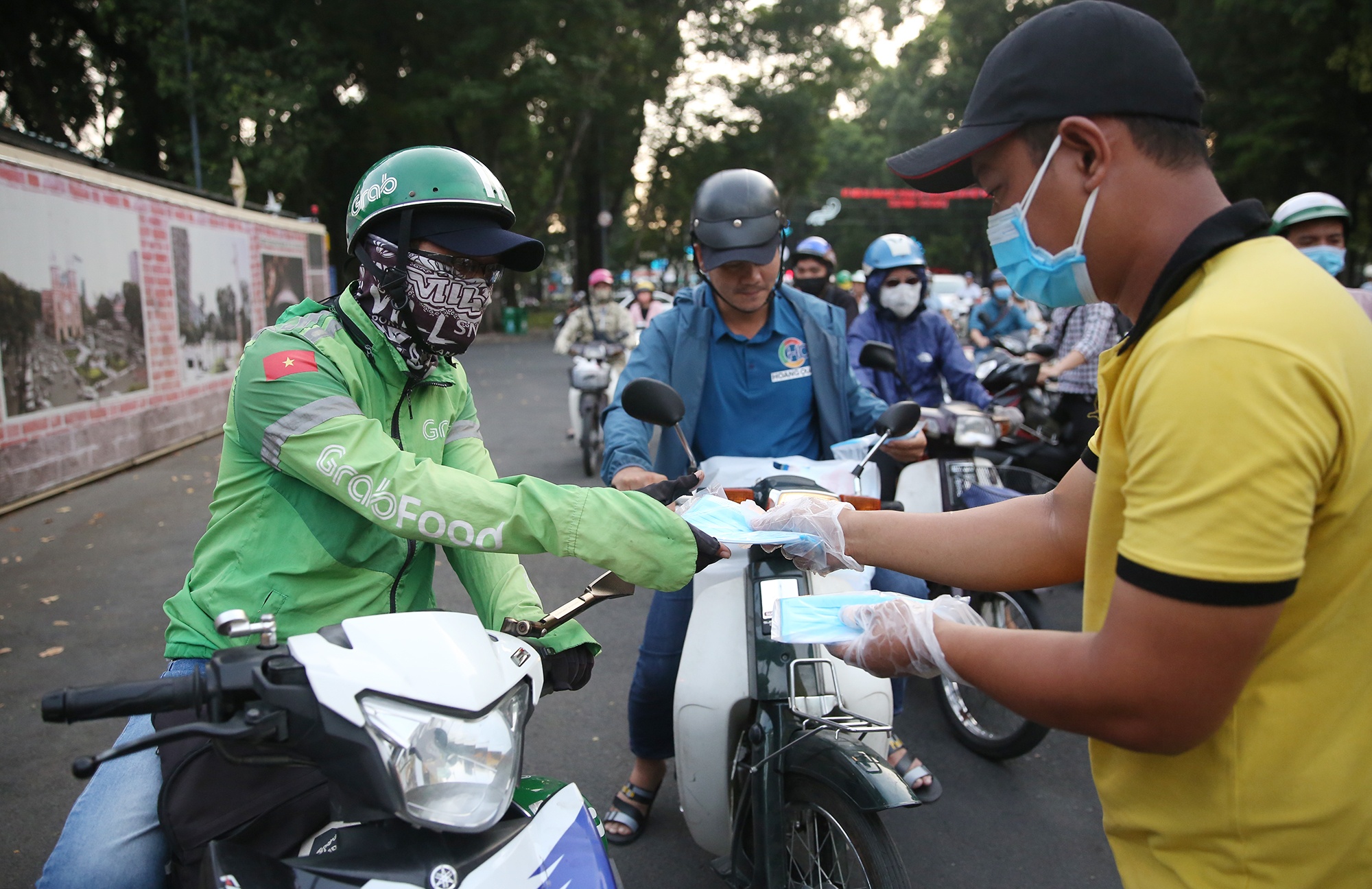 Dich Covid-19 tai TP.HCM anh 11