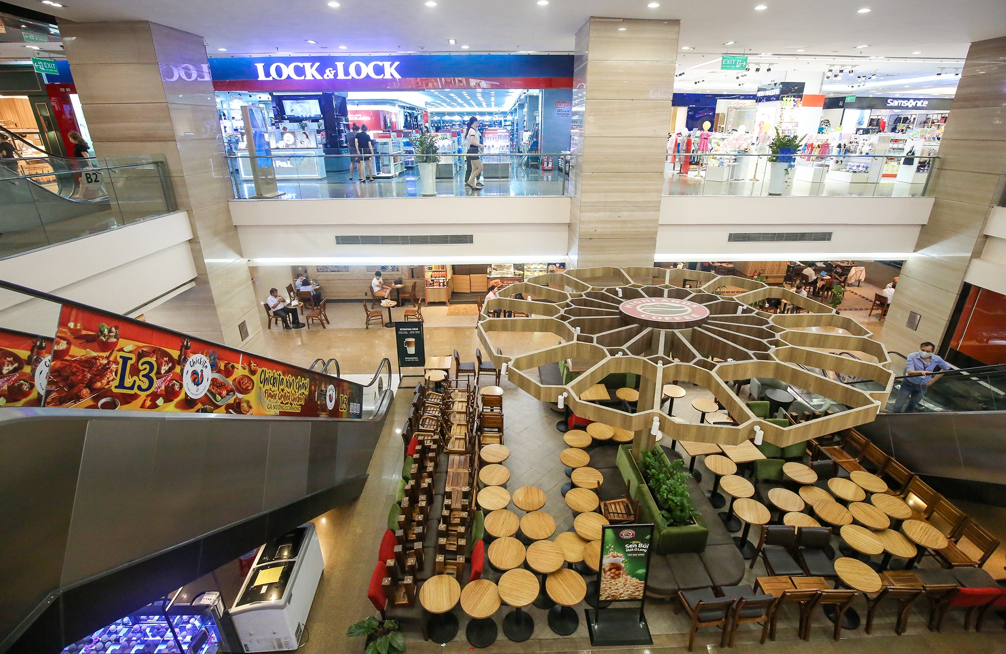 Quan an dong cua o TP.HCM anh 3