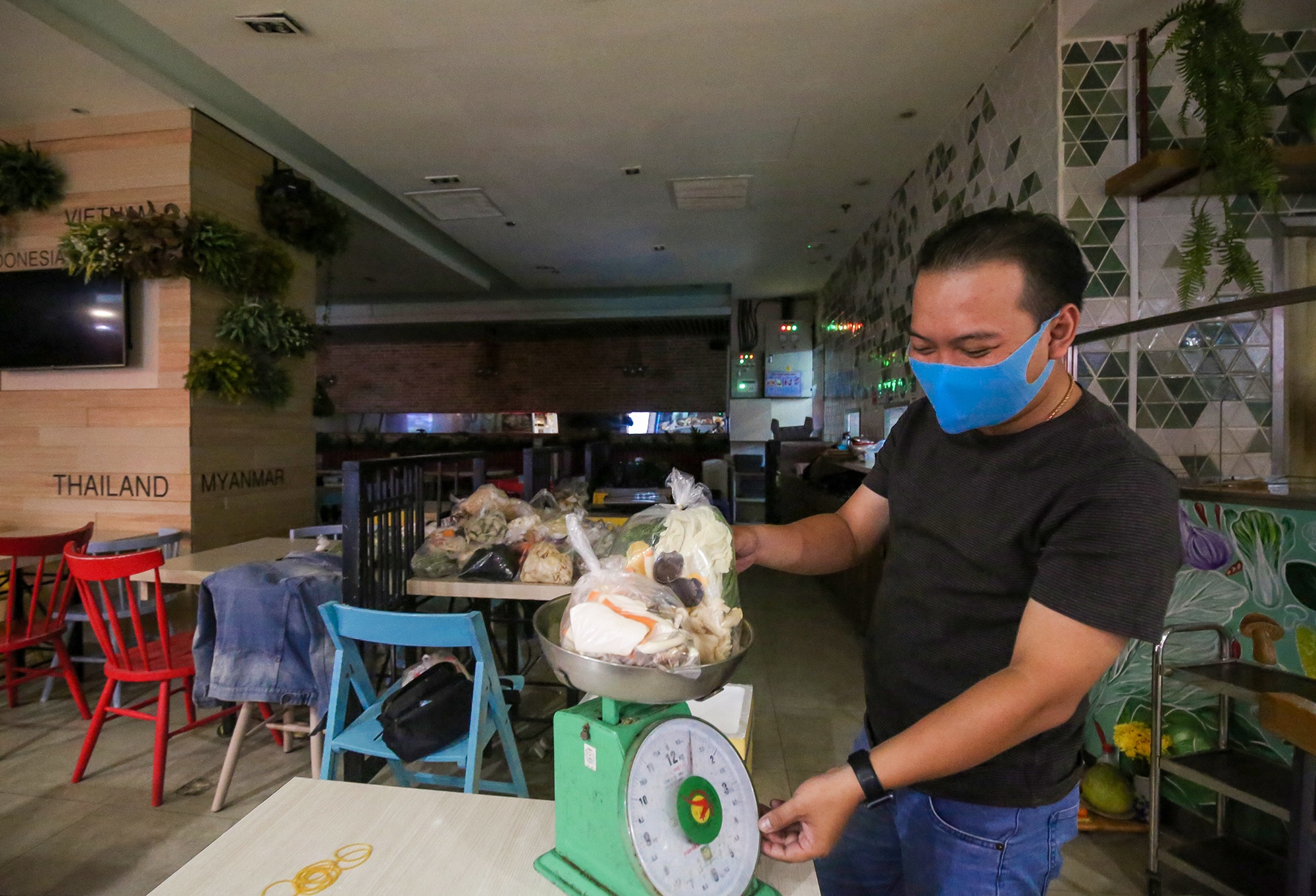 Quan an dong cua o TP.HCM anh 7