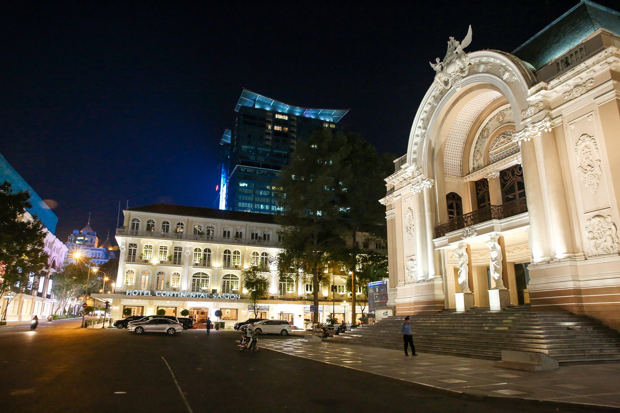 ha noi vang ve truoc ngay thuc hien bien phap phong dich anh 3