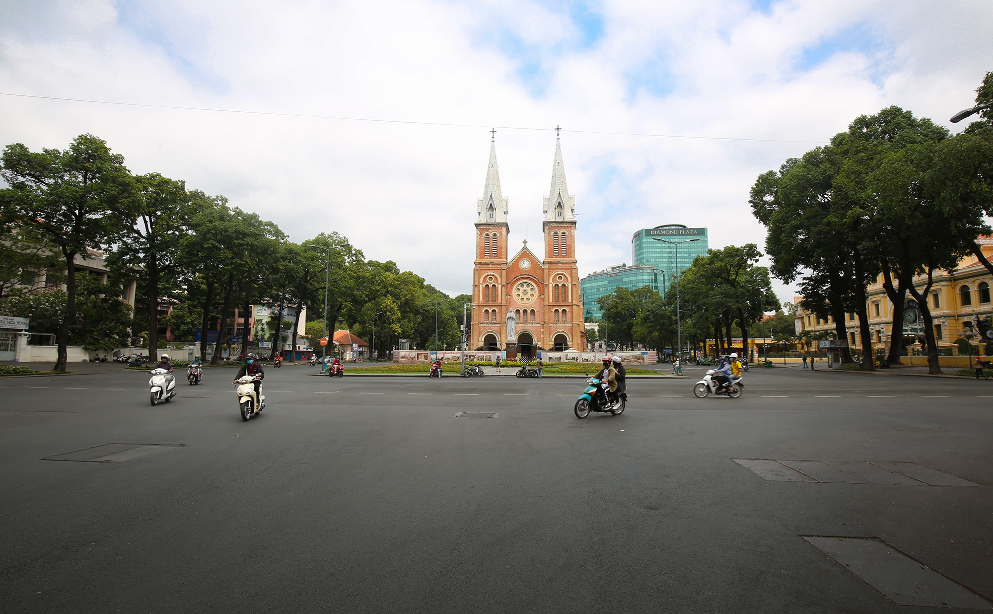 TP.HCM vang ve anh 2