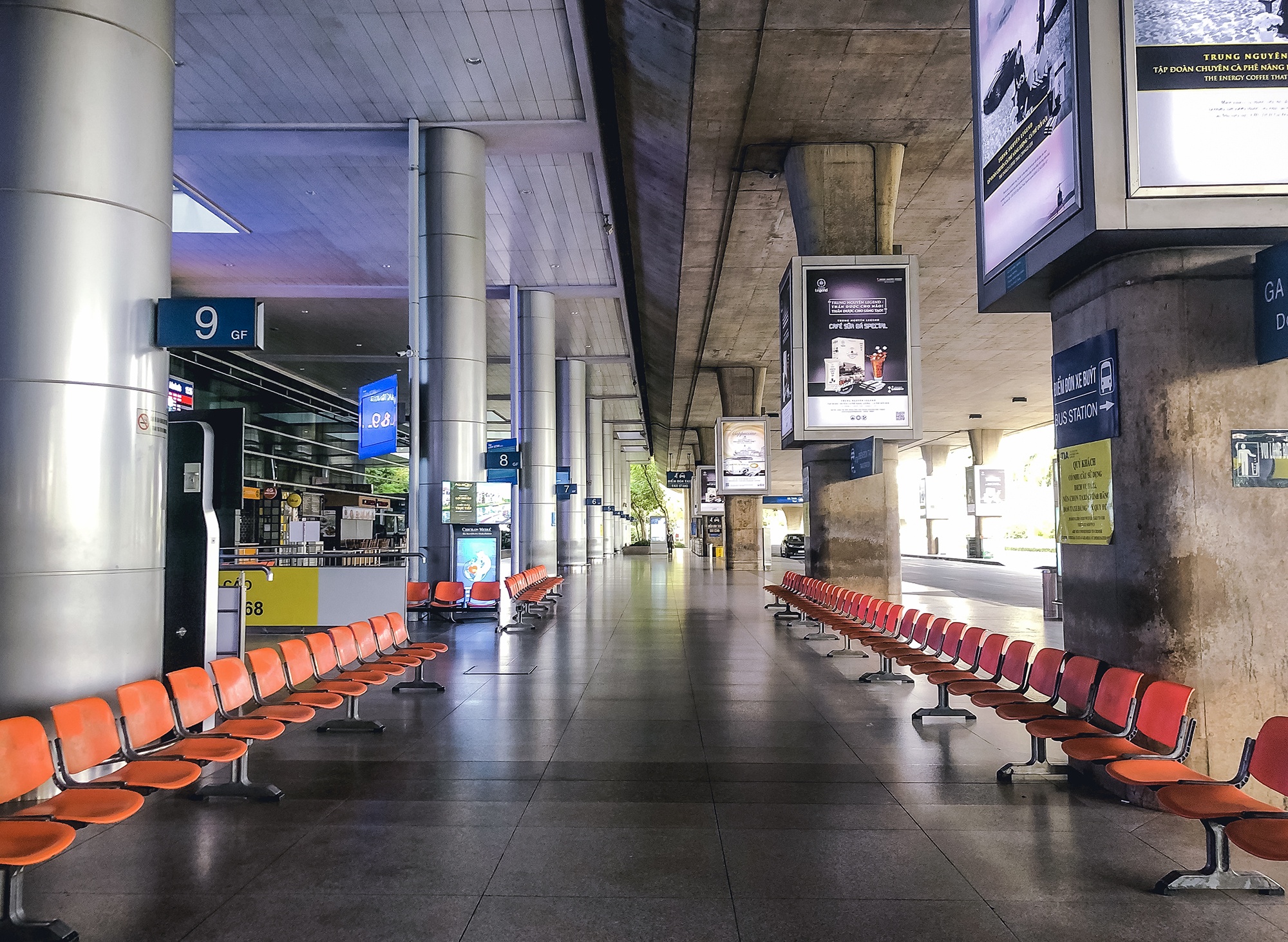 san bay Tan Son Nhat han che chuyen bay anh 5