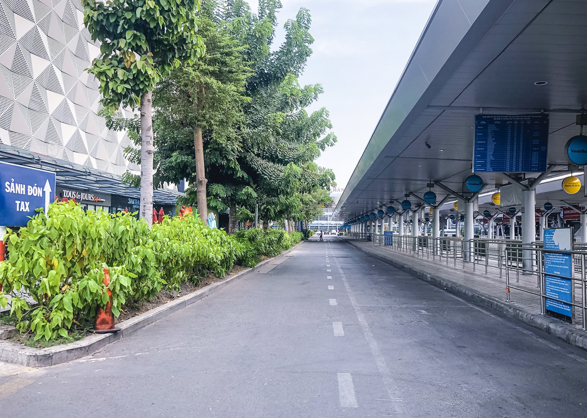 san bay Tan Son Nhat han che chuyen bay anh 8