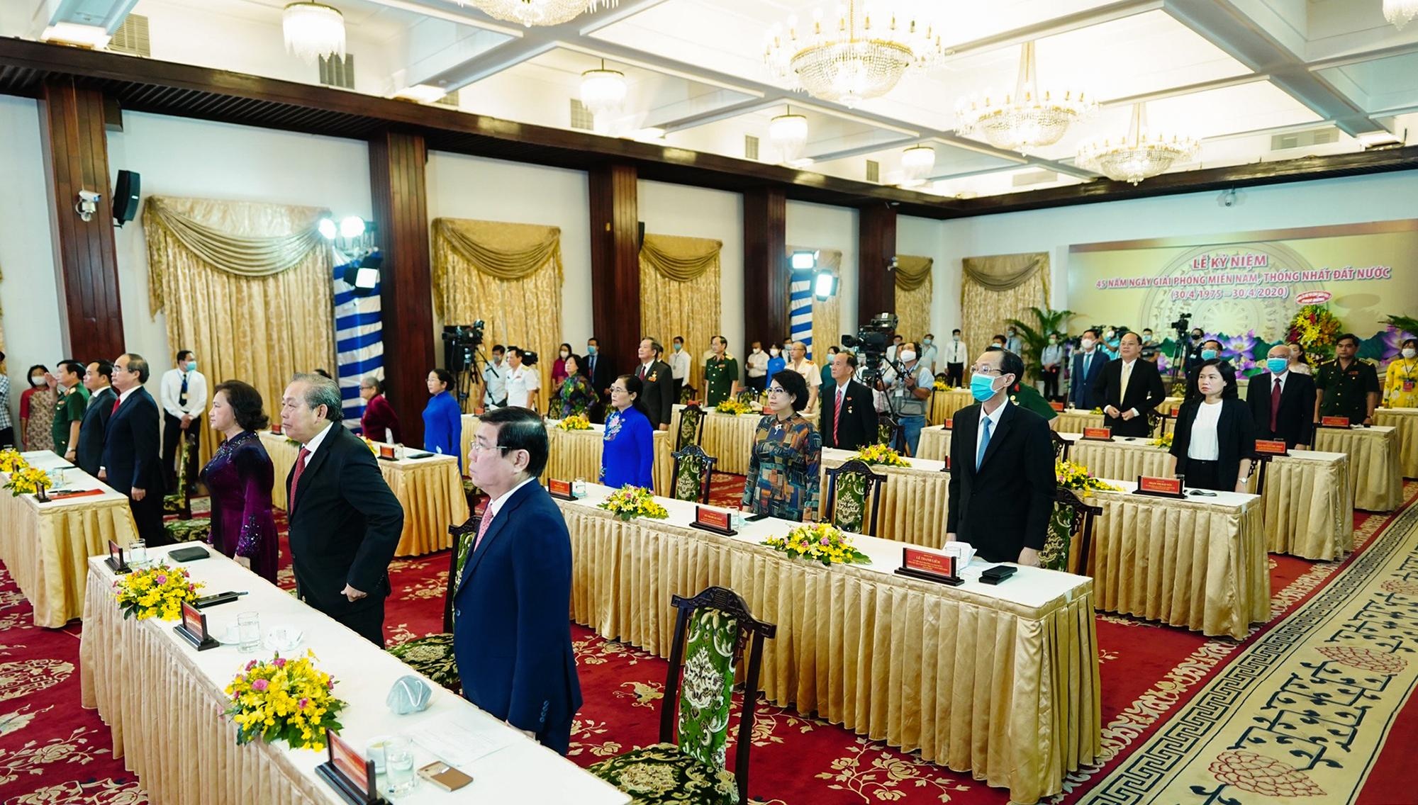 45 nam thong nhat dat nuoc anh 4