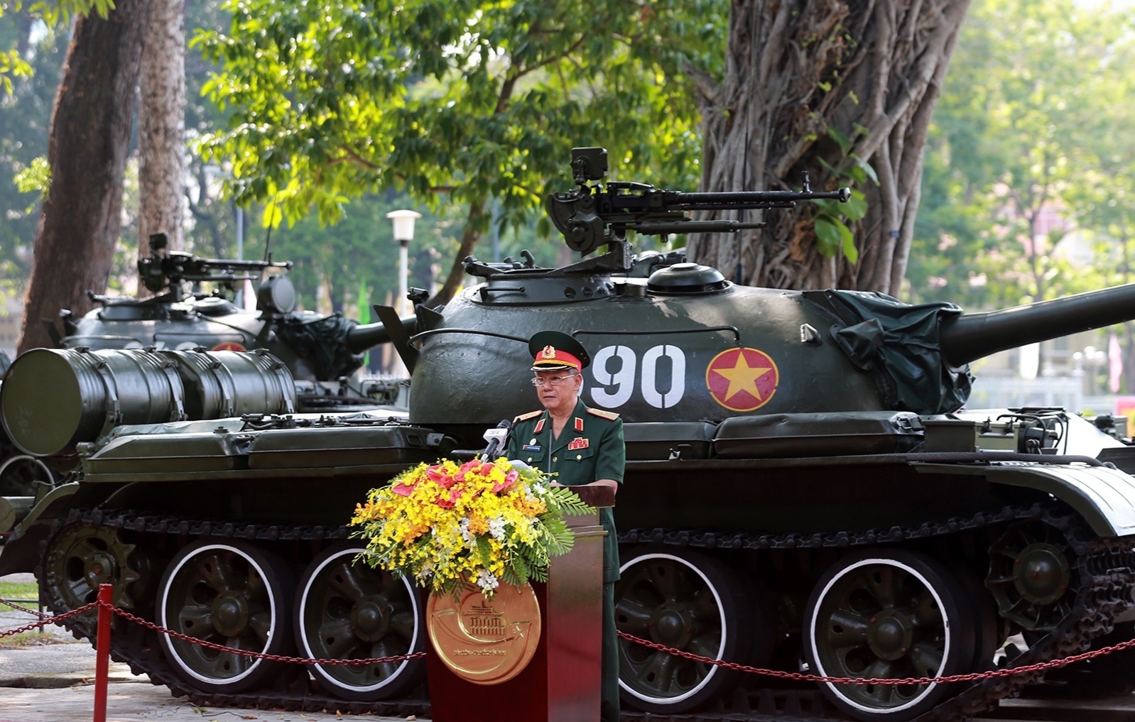 TP.HCM to chuc ky niem 30/4 truc tuyen hinh anh