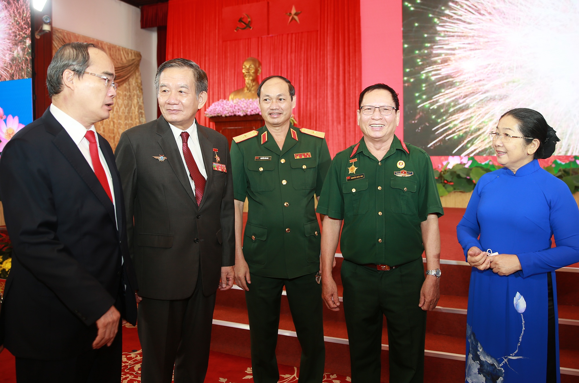 45 nam thong nhat dat nuoc anh 7