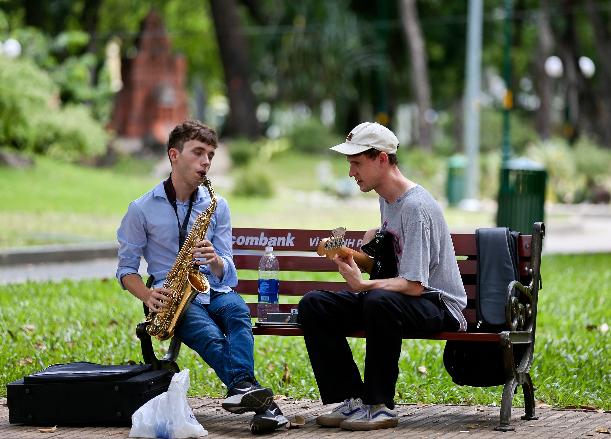 TP.HCM nang nong anh 6