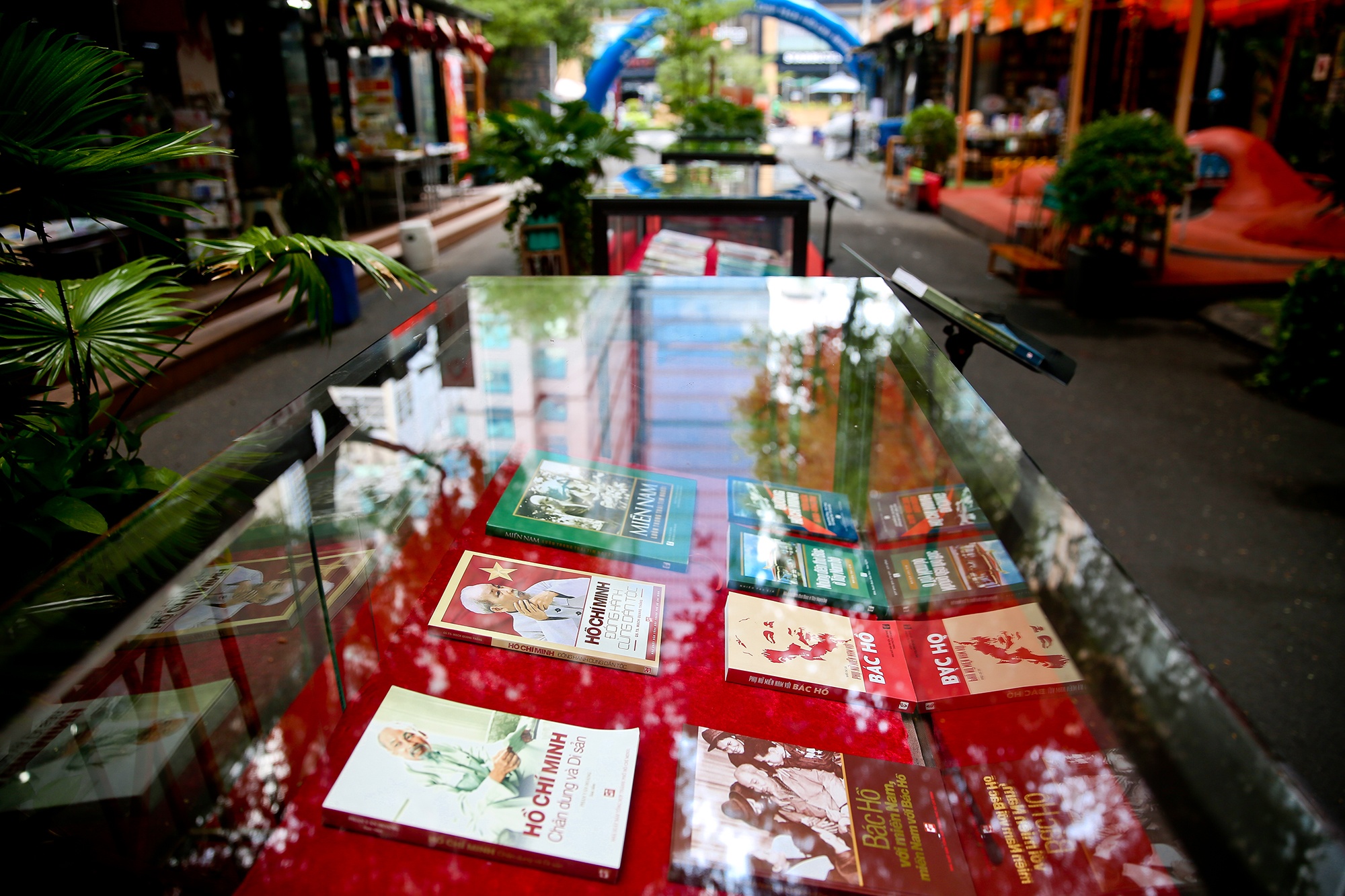 Chu tich Ho Chi Minh anh 7