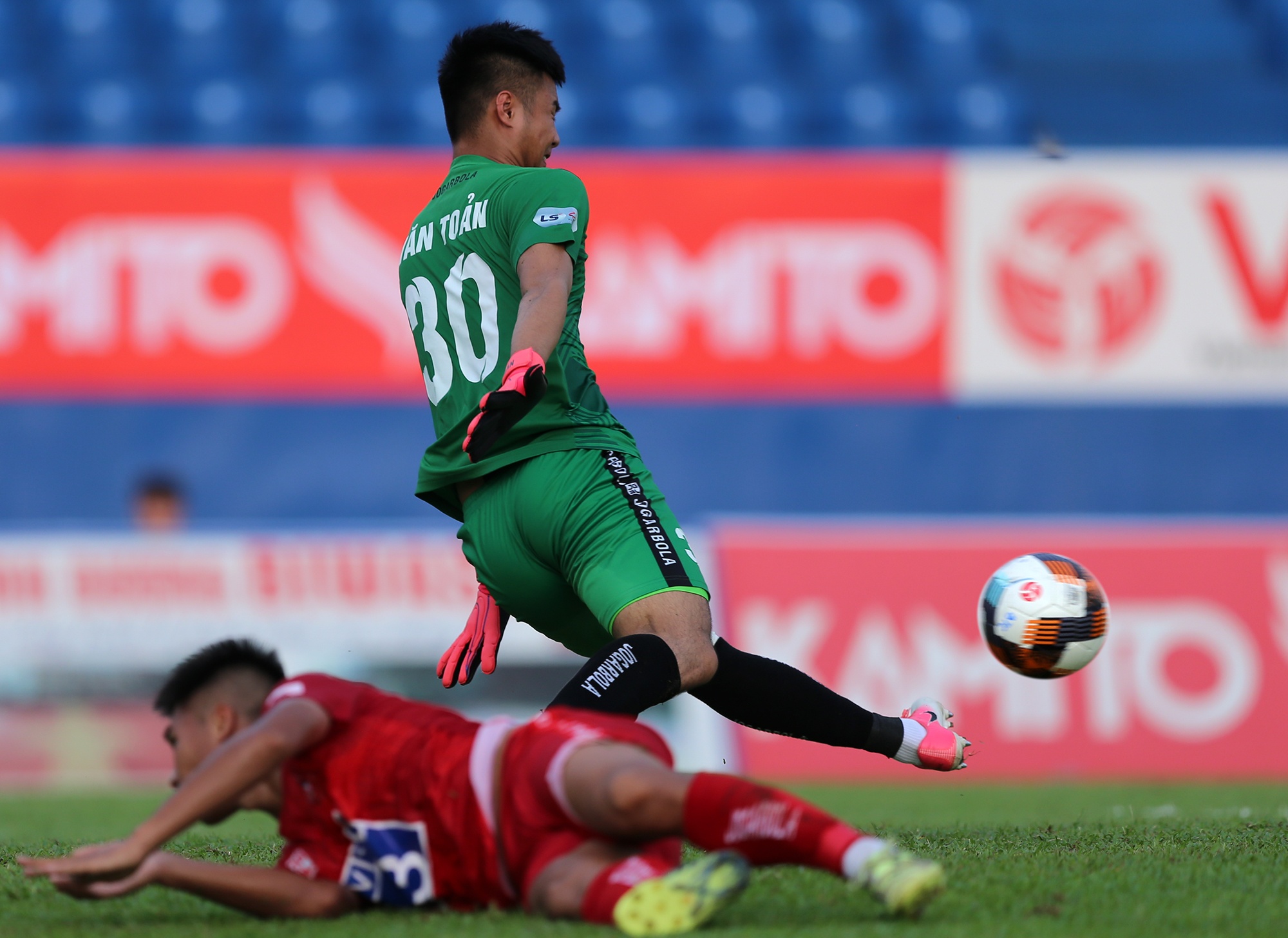 Nguyen Van Toan anh 2