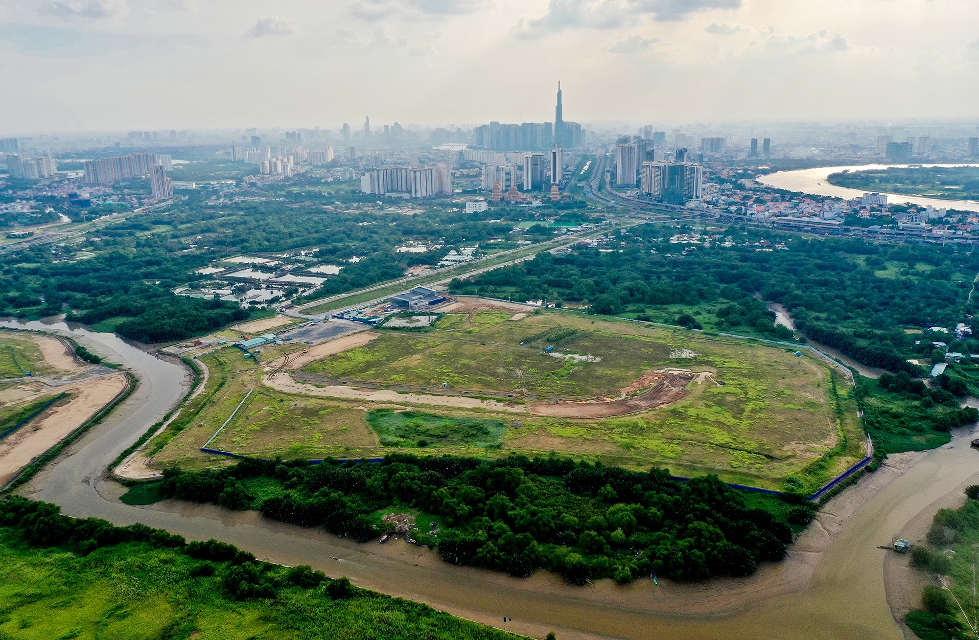 Khu lien hop The thao Rach Chiec anh 8