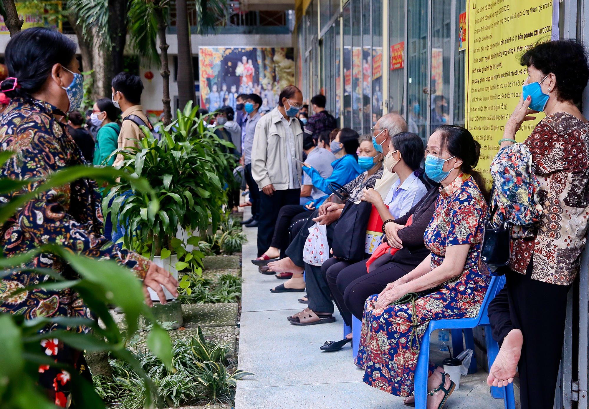 chua ky quang 2 anh 1