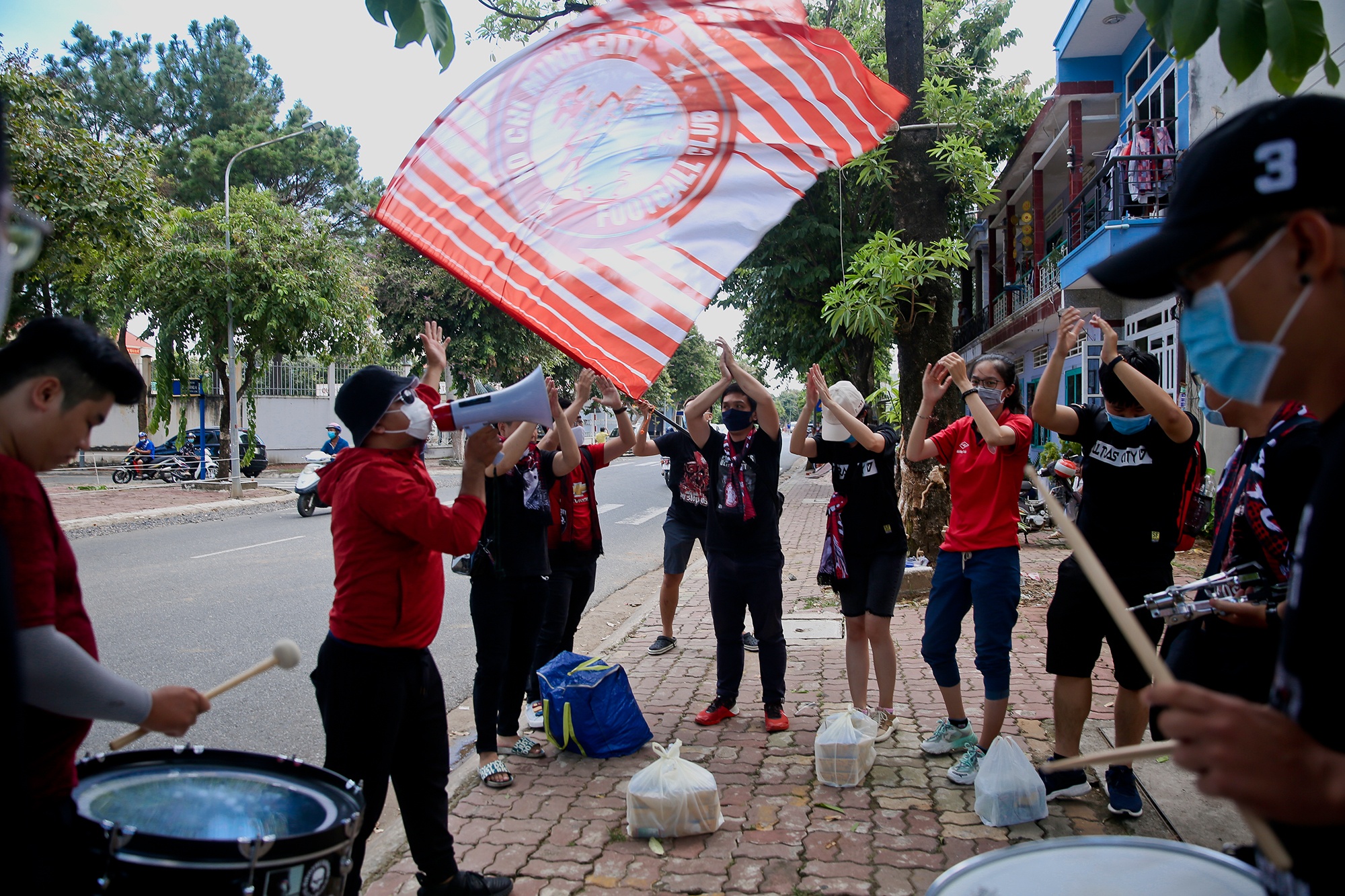 tu ket cup quoc gia anh 11