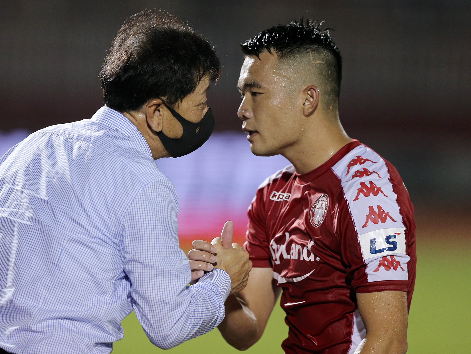 tan binh CLB TP.HCM anh 10