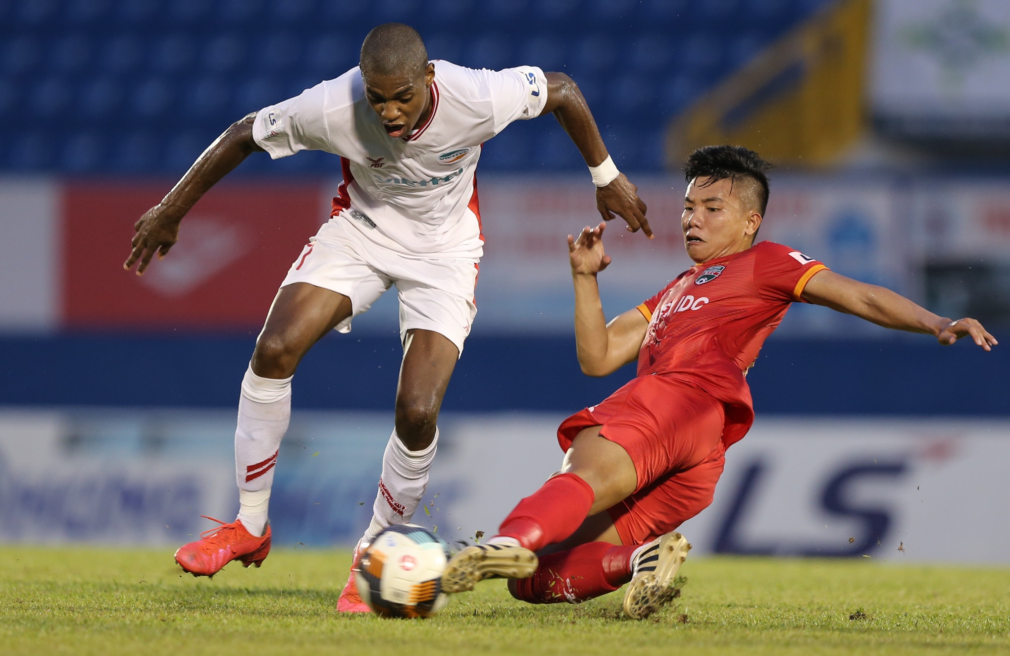 Vo Bui Tien Dung anh 8