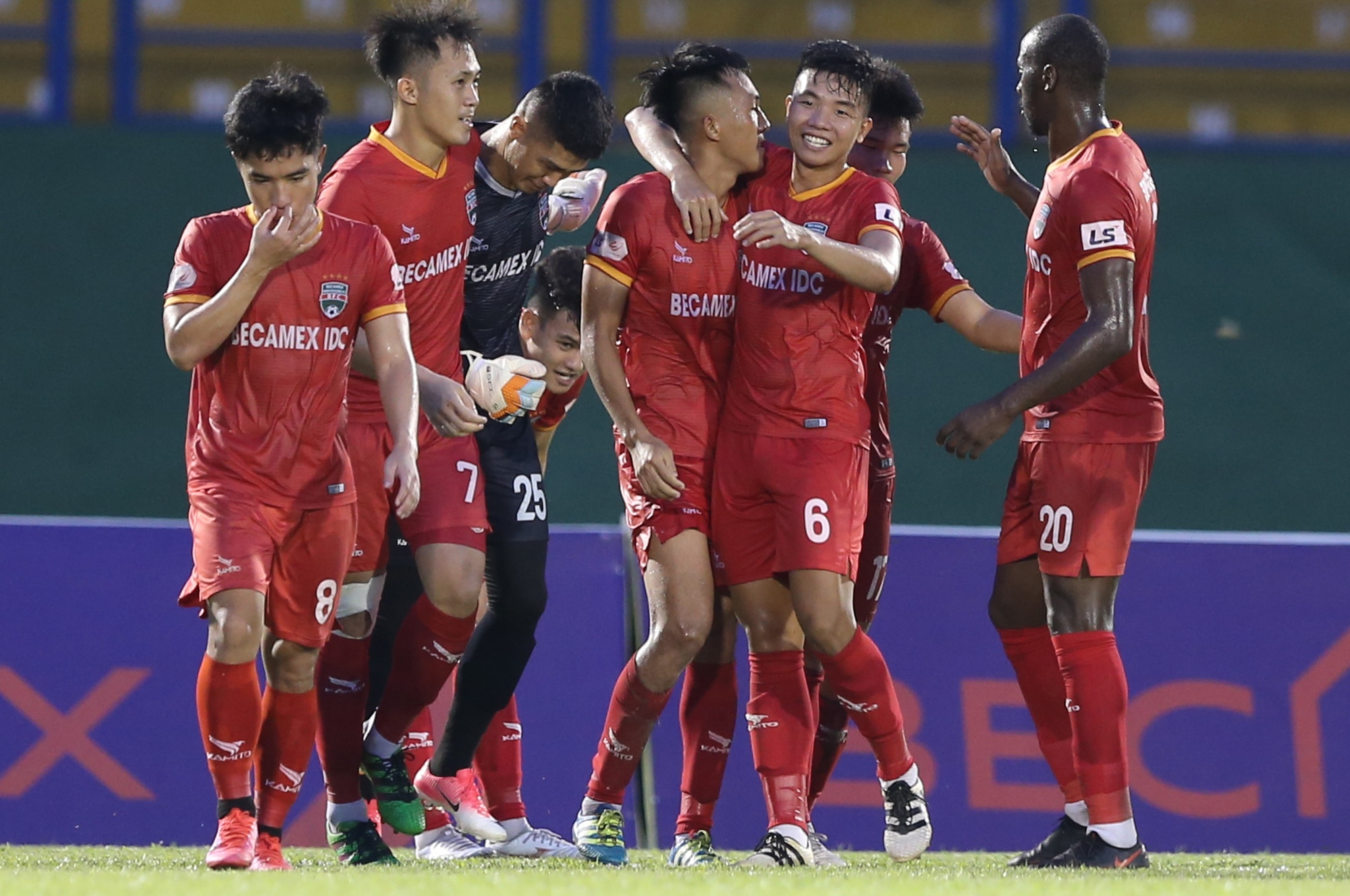 Vo Bui Tien Dung anh 12