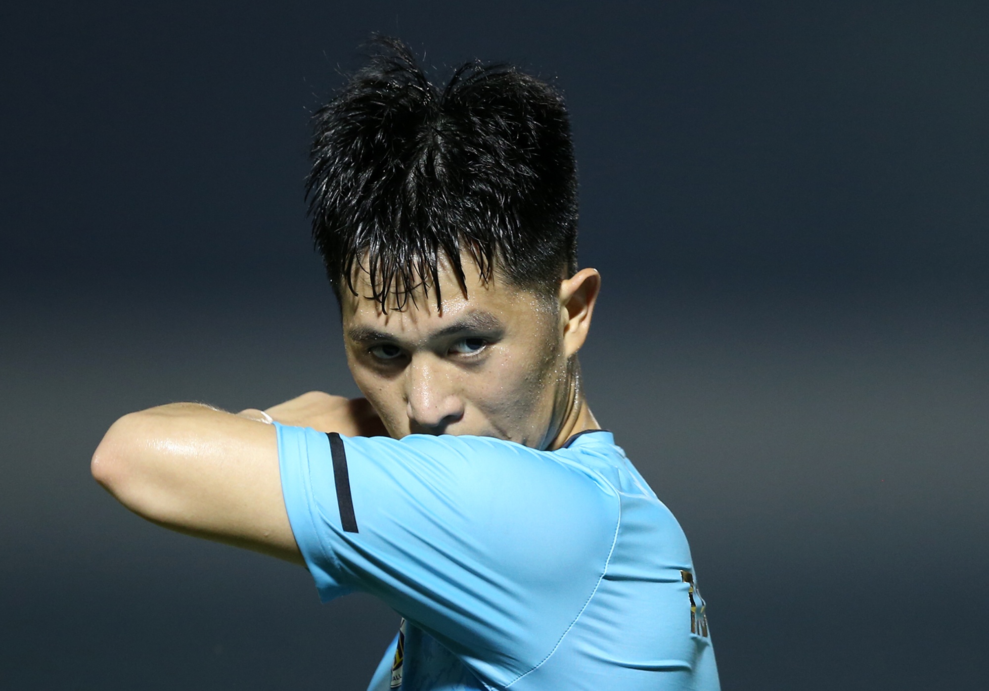 Dinh Trong, Duy Manh lu mo truoc Do Merlo hinh anh