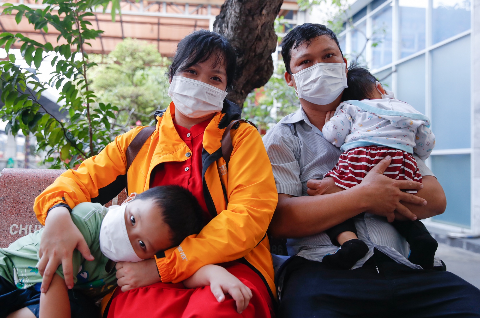 chuyen tau mua xuan anh 5