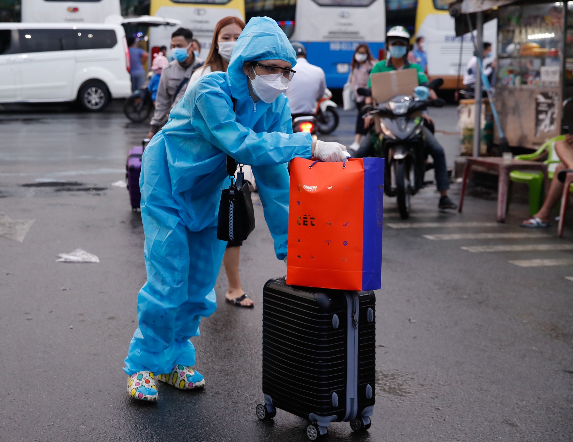 ben xe mien dong anh 1