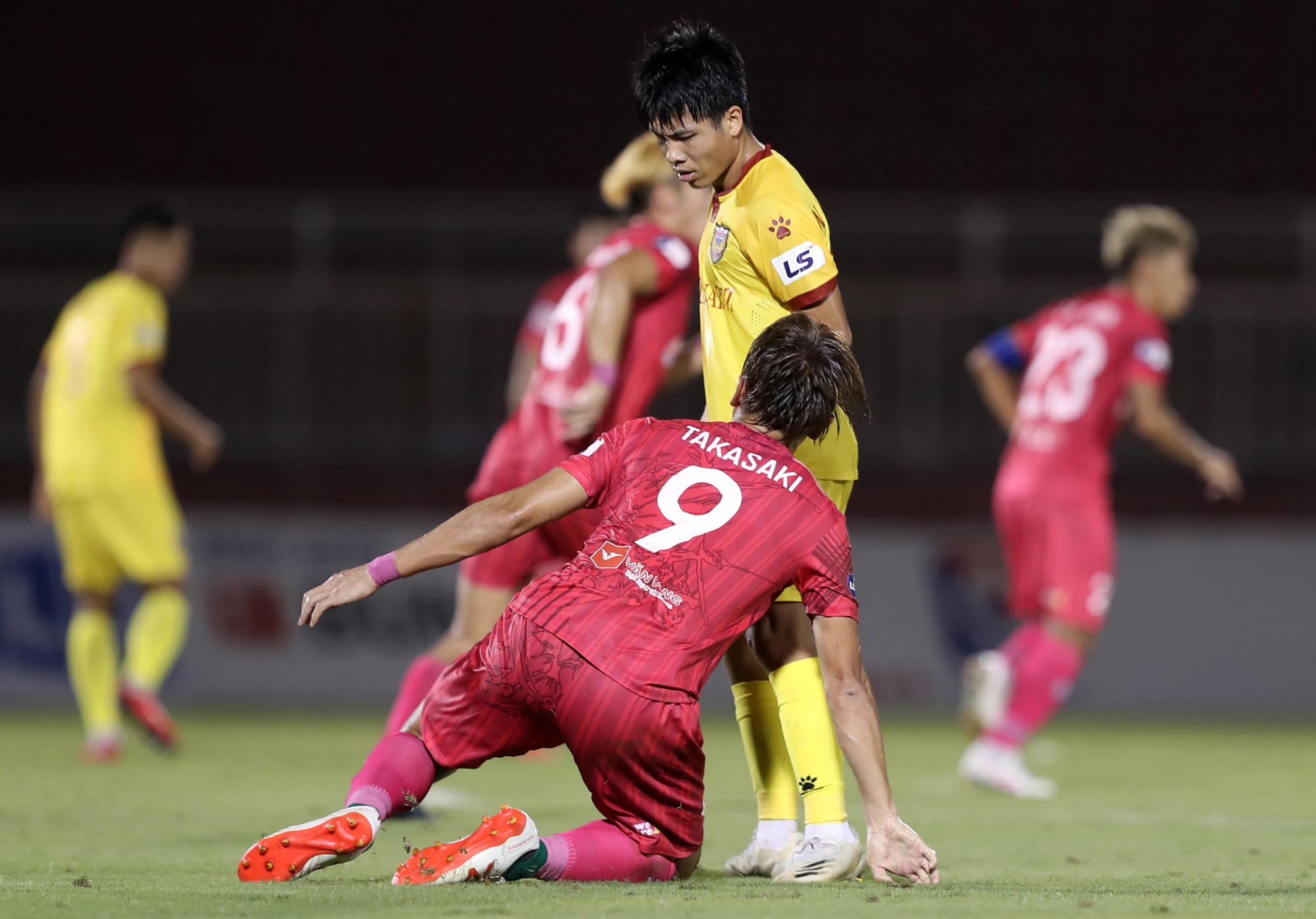 ngoai binh clb sai gon anh 1