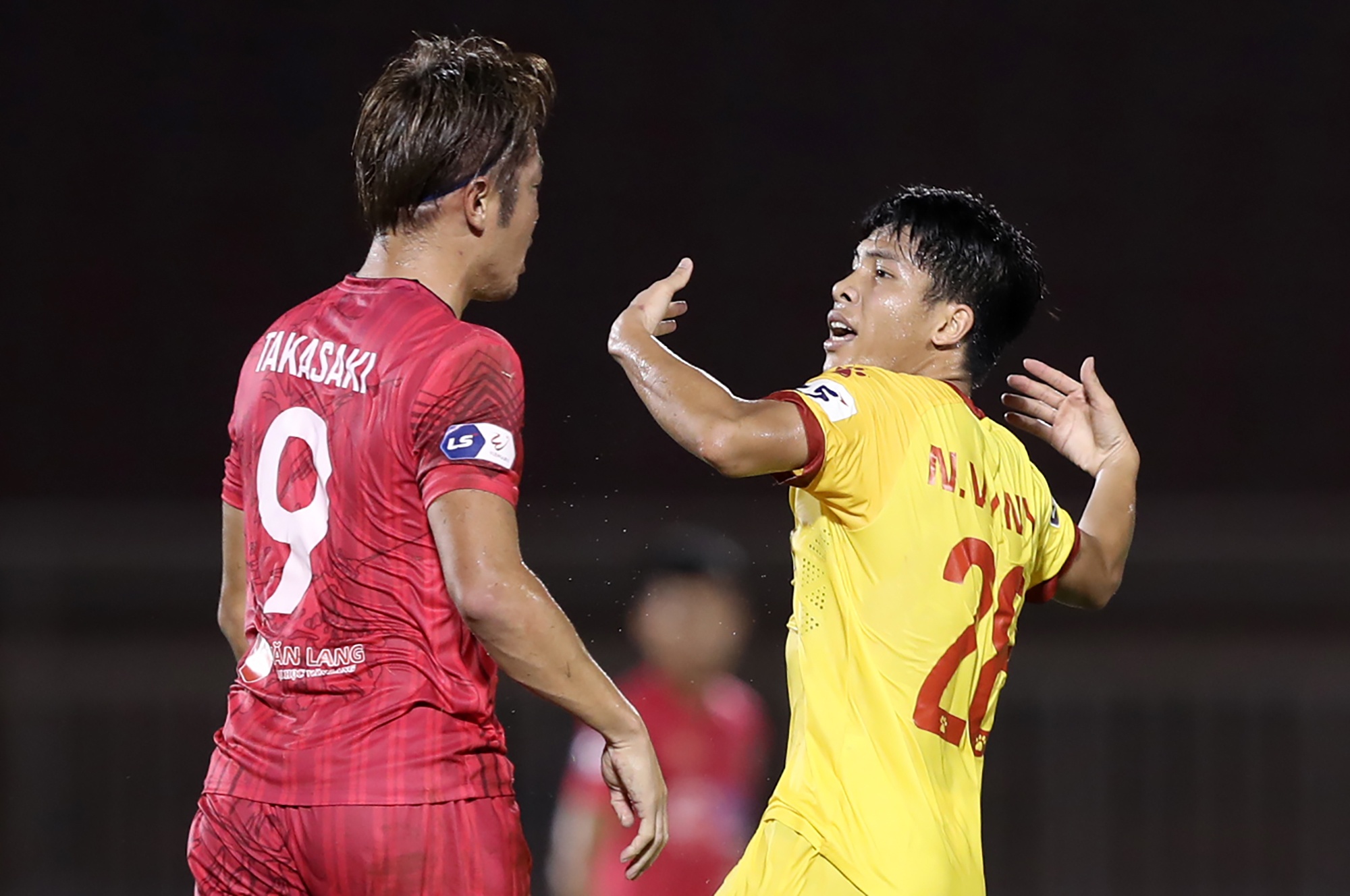 ngoai binh clb sai gon anh 2