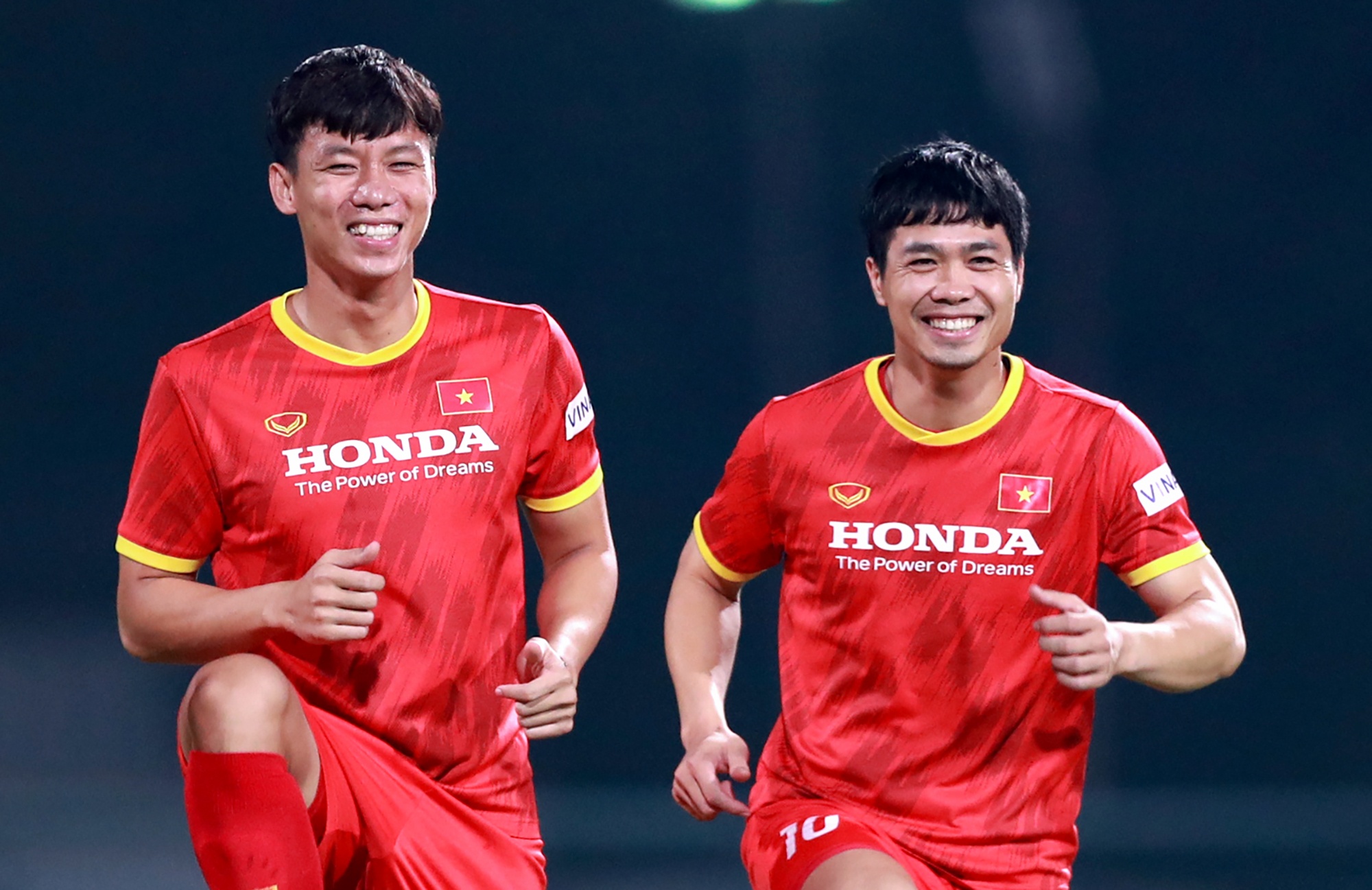 Cong Phuong bi Que Ngoc Hai choi kham trong buoi tap hinh anh