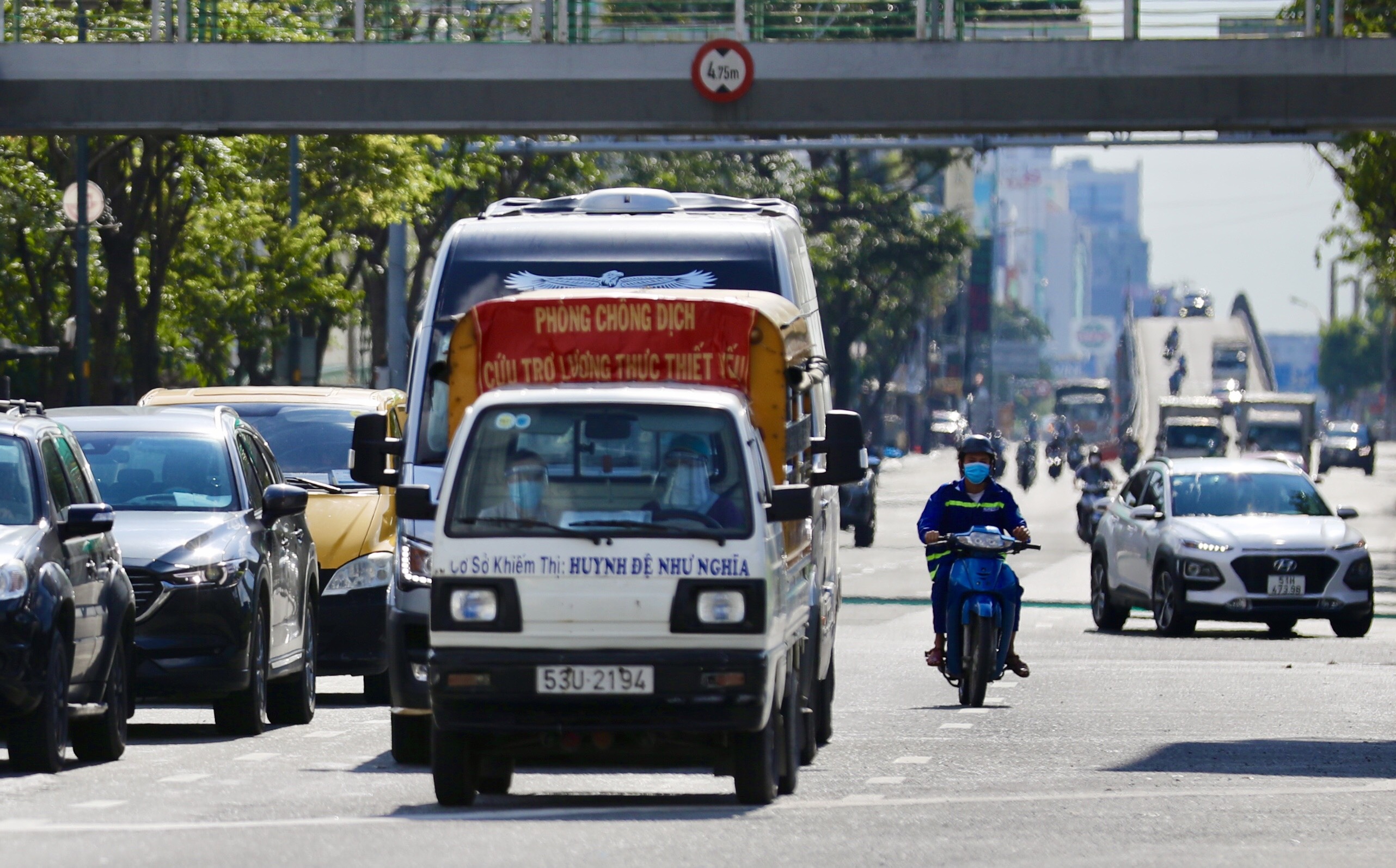 duong pho dong anh 7