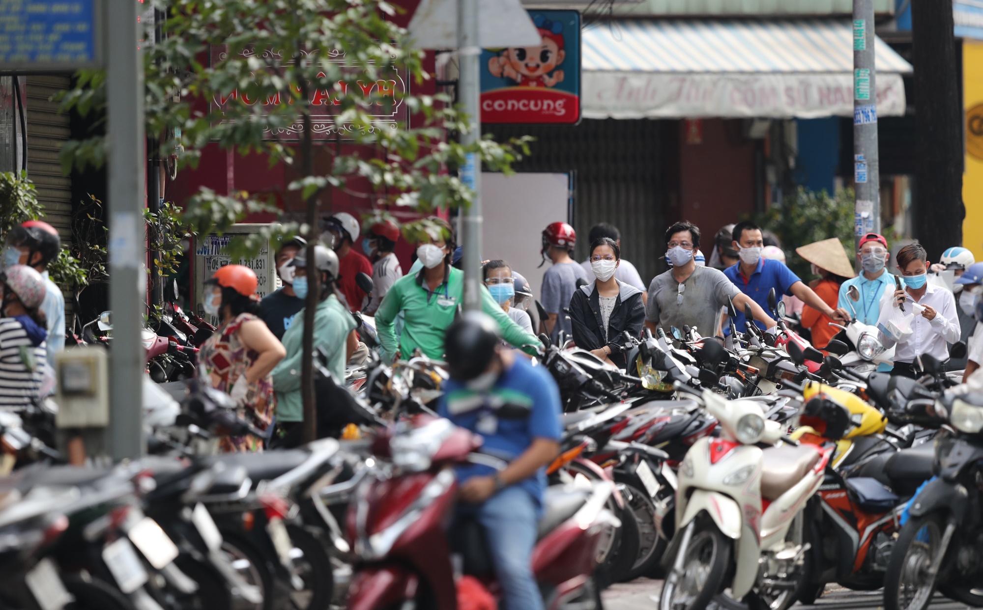 duong pho tphcm dong anh 6