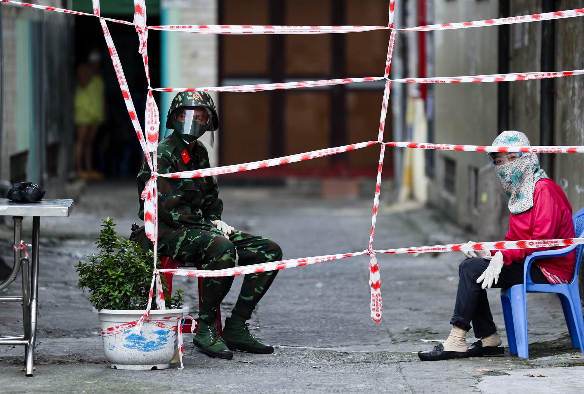 bo doi chong dich anh 5