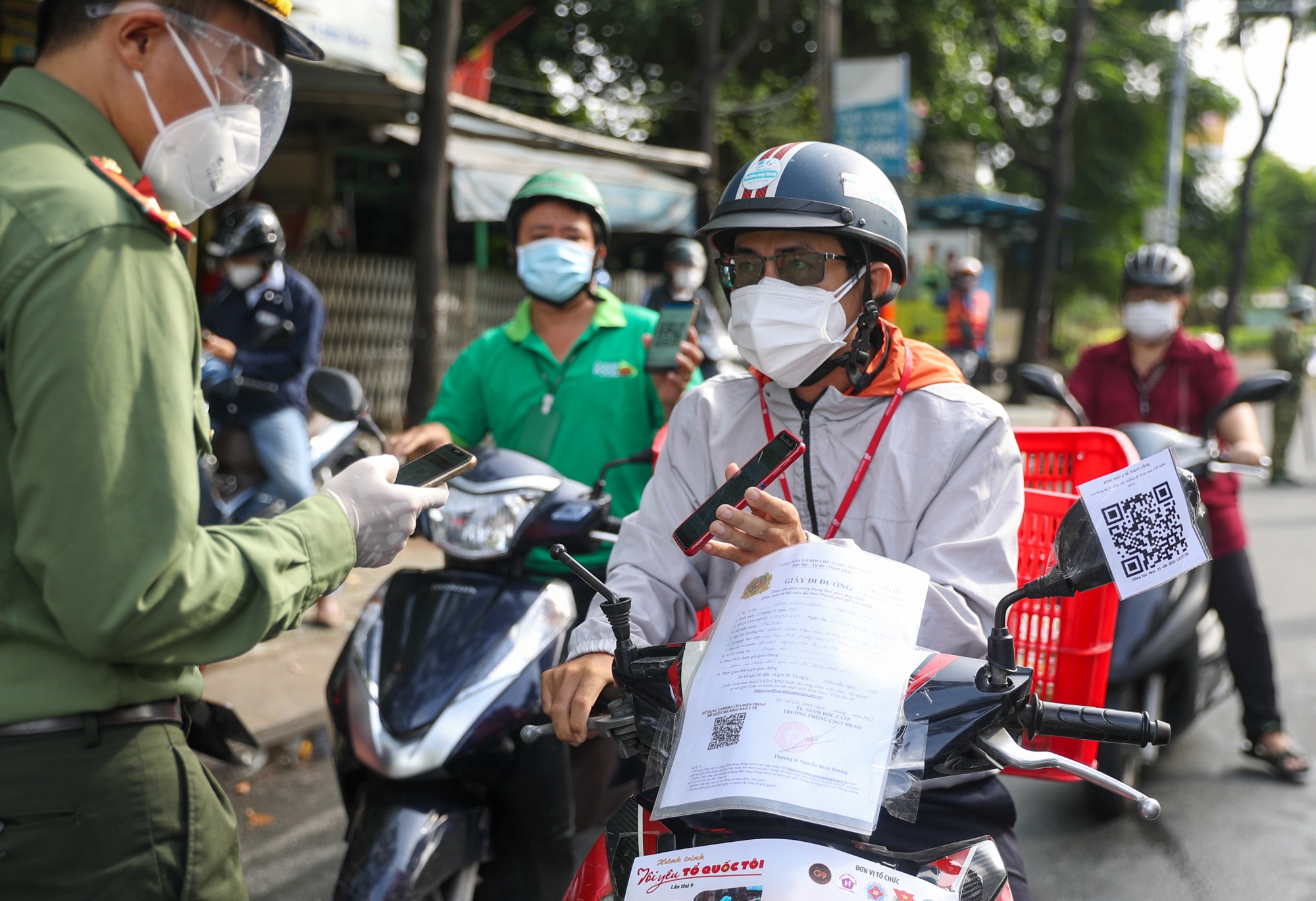 di bien dong dan cu anh 8