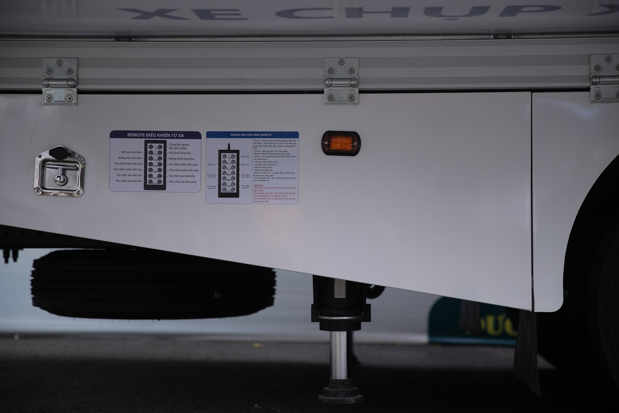 xe chuyen dung y te chup X-Quang anh 3