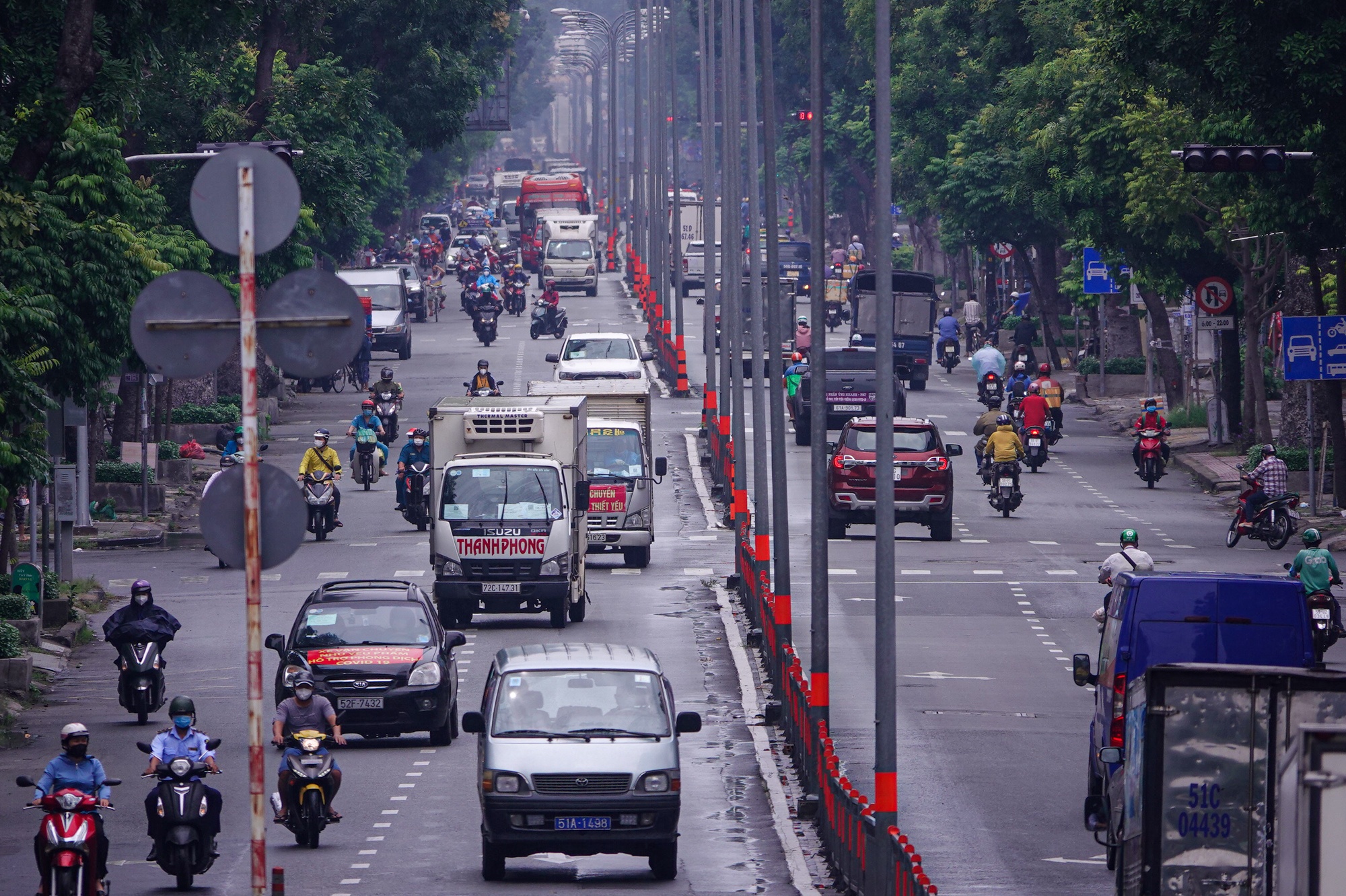 duong pho TP.HCM anh 5