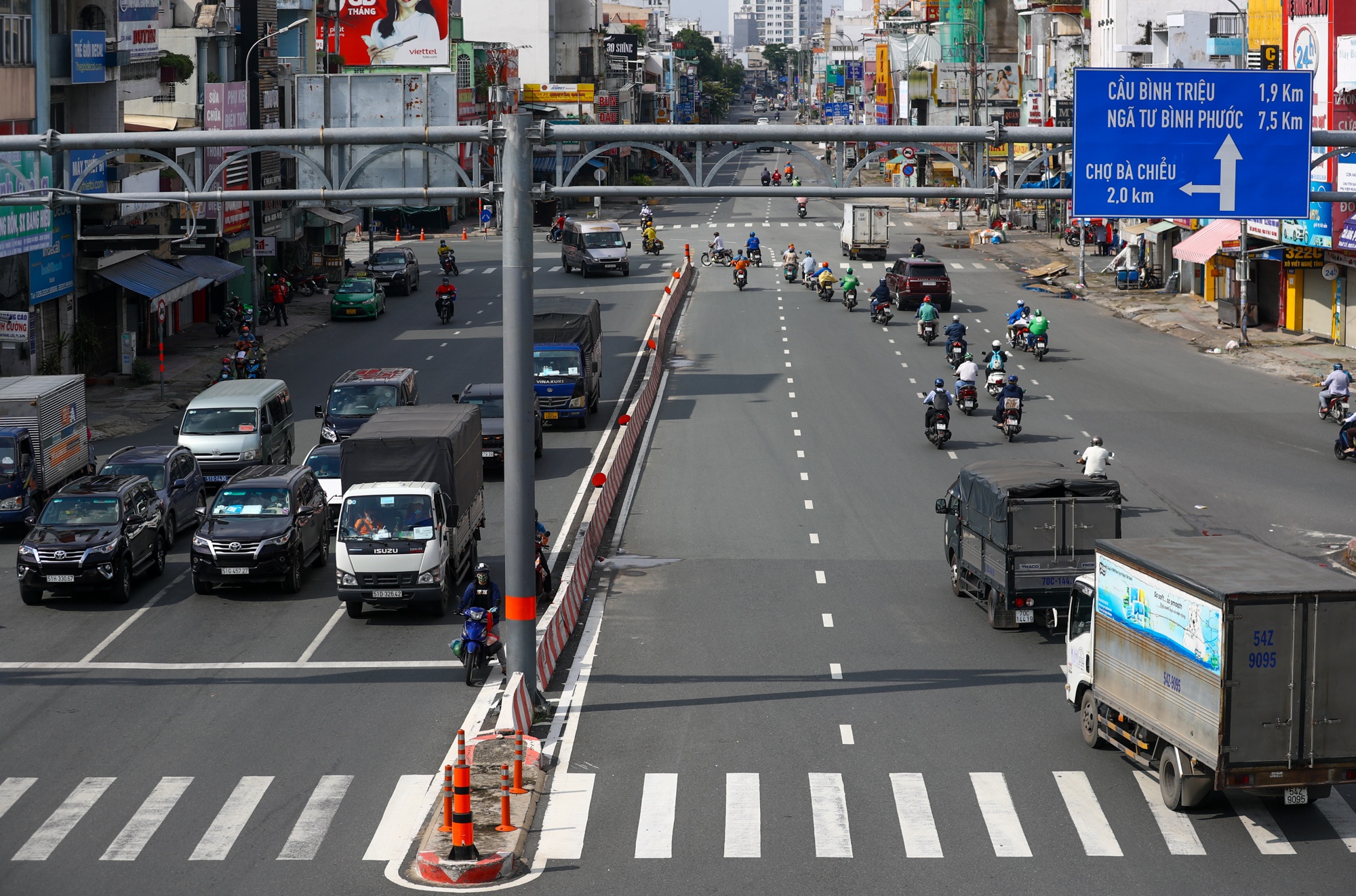 duong pho tphcm anh 2