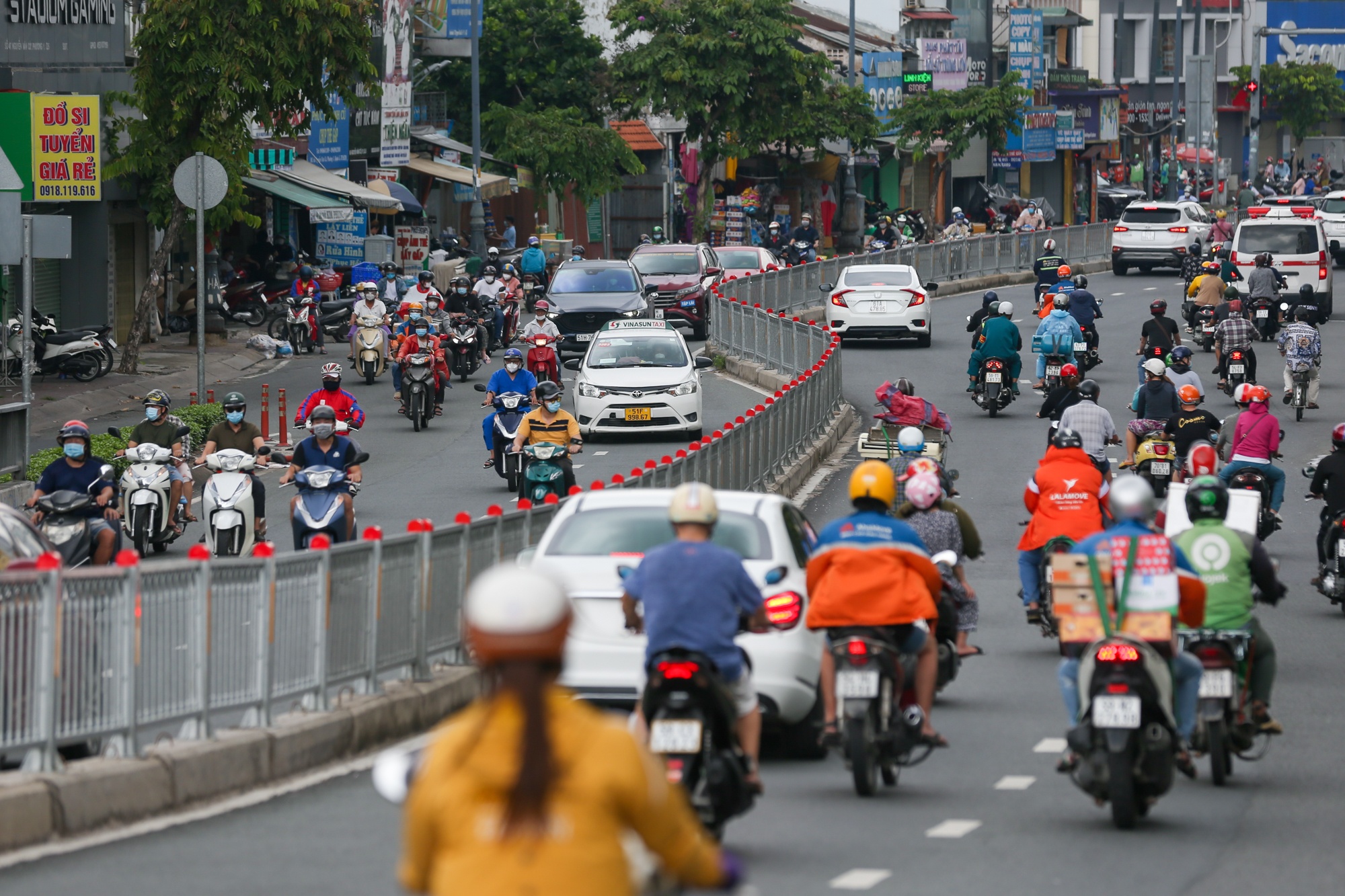 duong tphcm dong anh 10