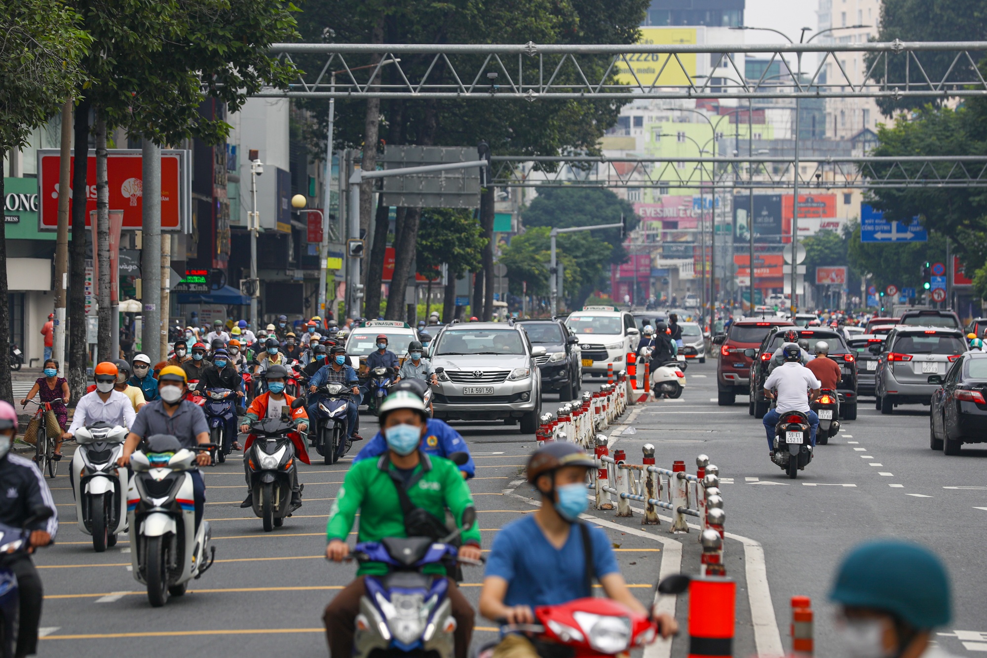 duong pho tphcm anh 6