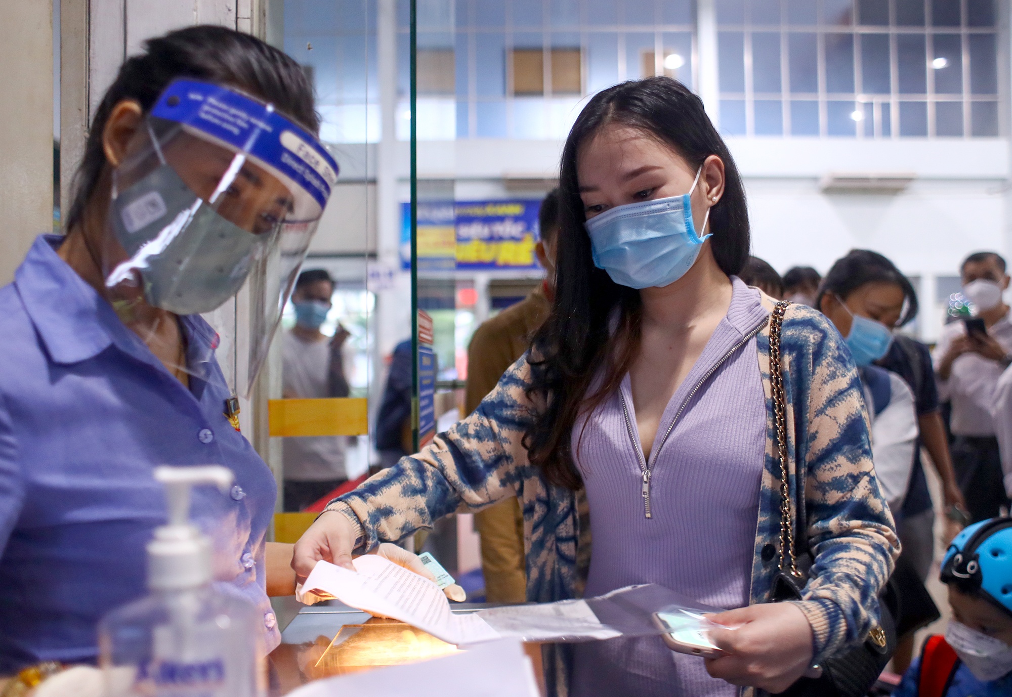 ga tau sai gon anh 1