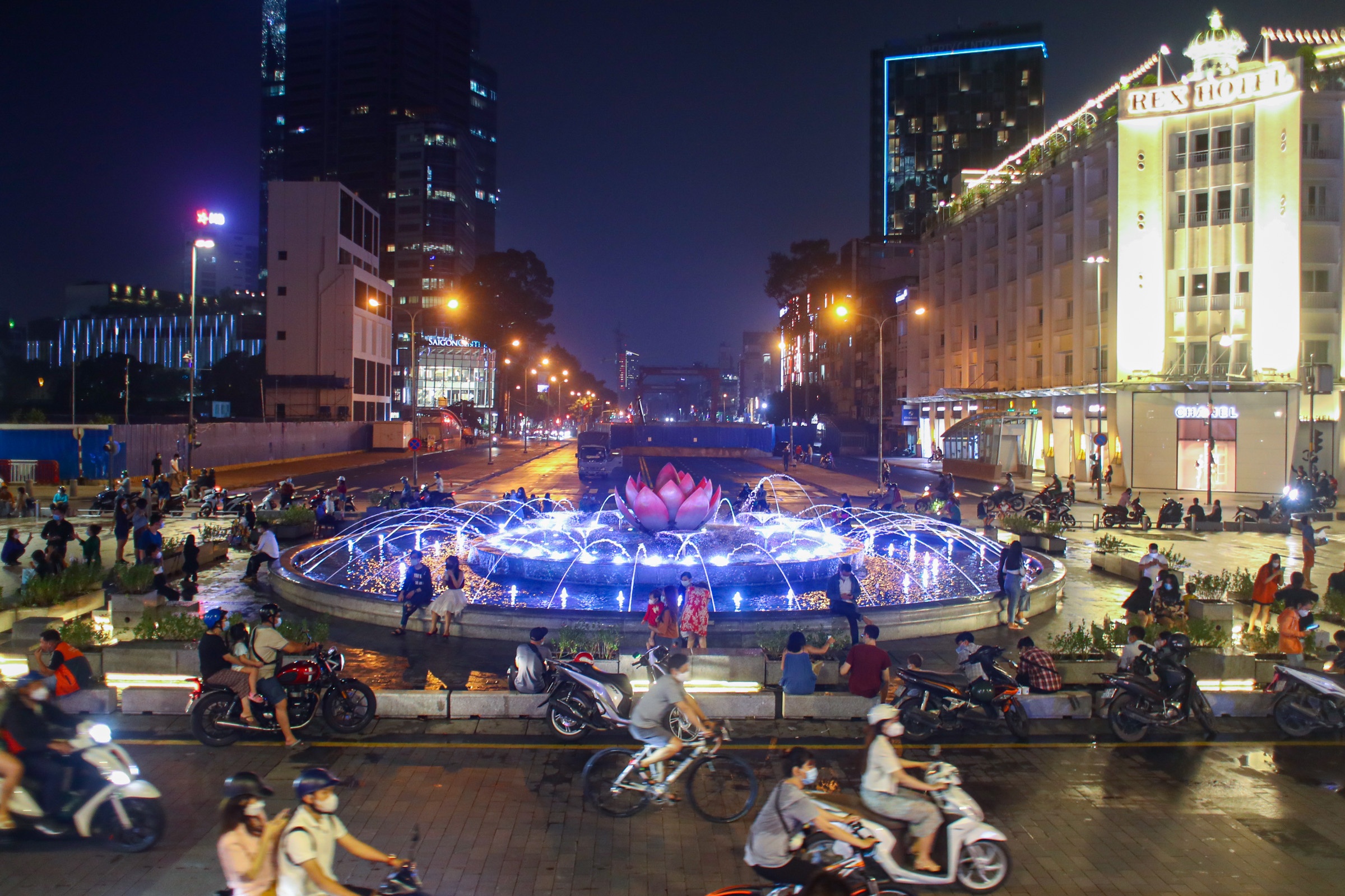 trung tam tphcm dong anh 1