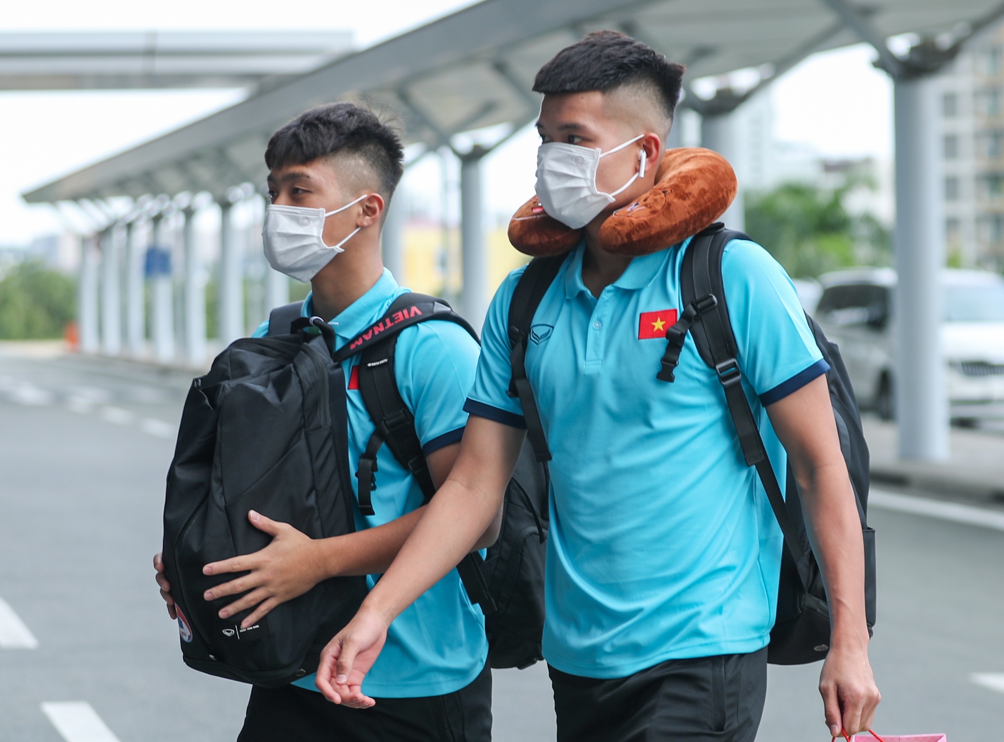 U23 Viet Nam len duong tham du giai Dong Nam A hinh anh