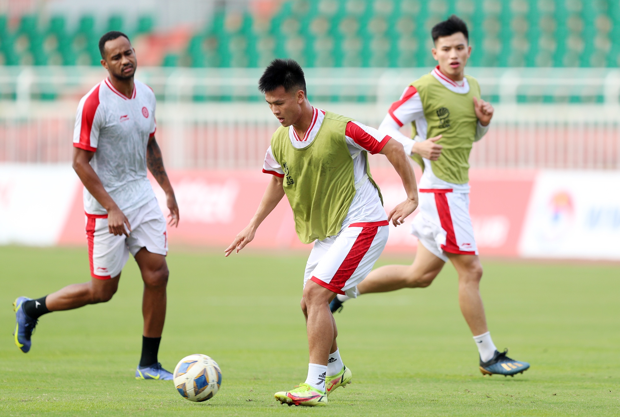 bui tien dung anh 10