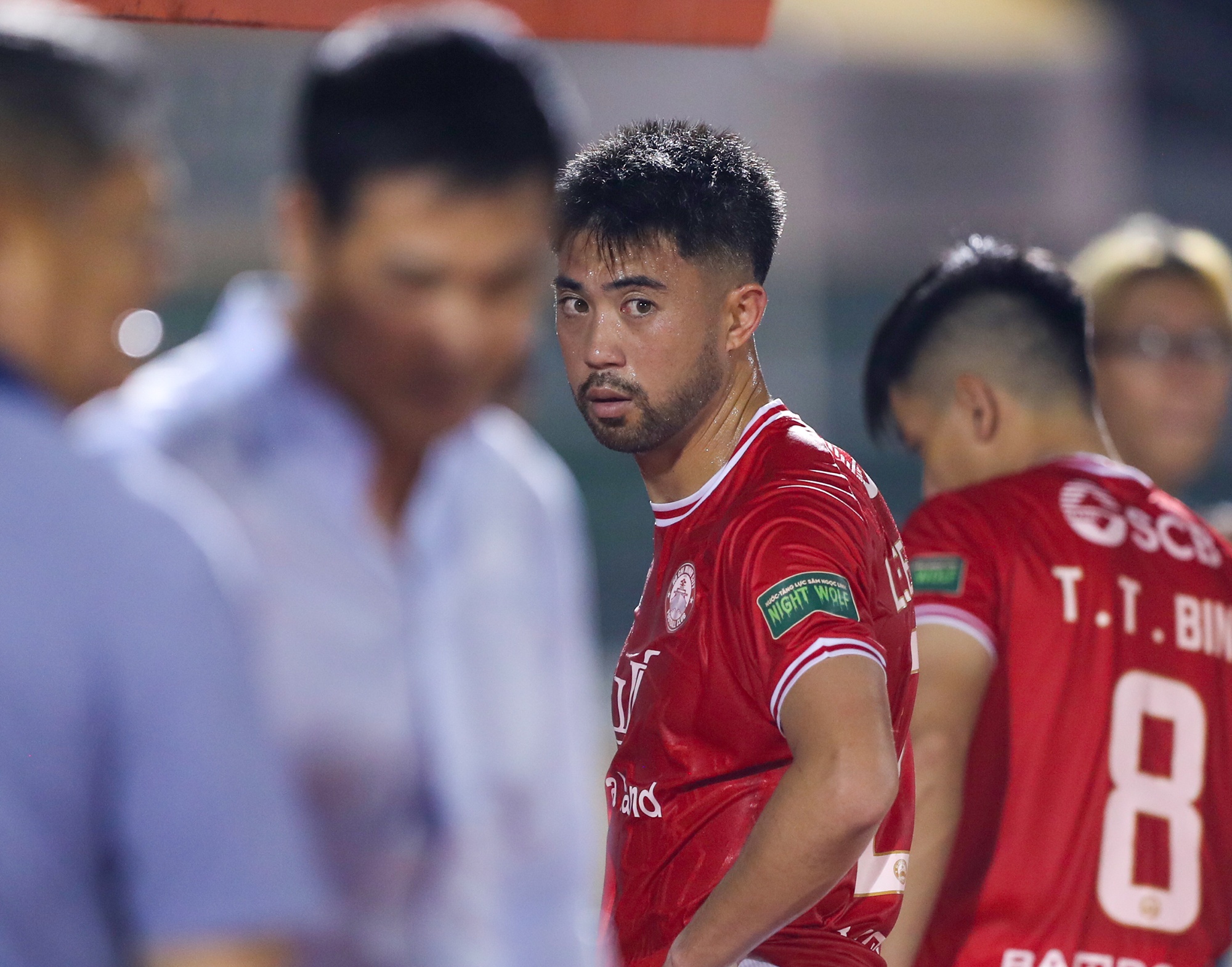 lee nguyen phan ung trong tai anh 14