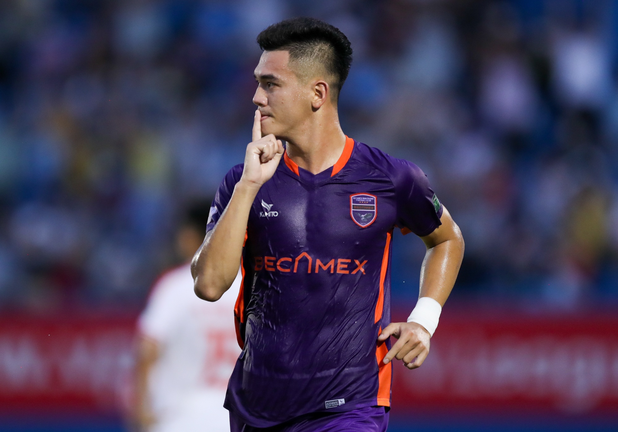 nguyen tien linh anh 6